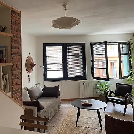A 150 Pas Du Capitole! Apartamento