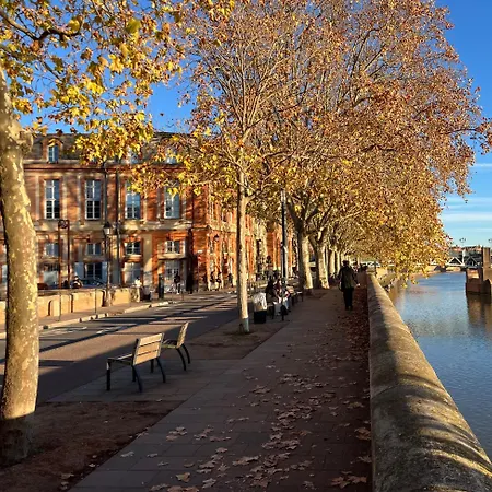 A 150 Pas Du Capitole! Apartman